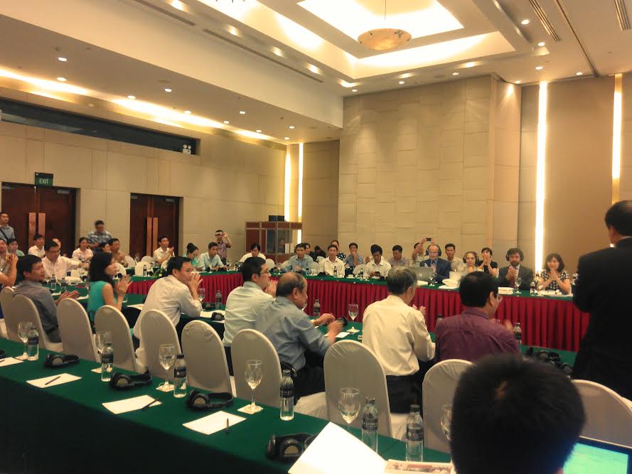 Giới[-]thiệu[-]công[-]nghệ[-]giảm[-]phát[-]thải[-]khí[-]nhà[-]kính[-]và[-]các[-]chất[-]làm[-]suy[-]giảm[-]tầng[-]ô-dôn[-]trong[-]lĩnh[-]vực[-]làm[-]lạnh[-]công[-]nghiệp
